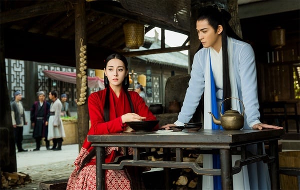 迪麗熱巴主演陸劇評分榜TOP 6：《烈火如歌》豆瓣評分5.8