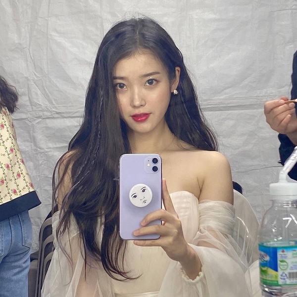 韓星手機殼1：IU（李知恩）