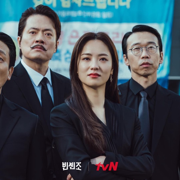 《黑道律師文森佐》演員近況！宋仲基有望演《財閥家小兒子》？他搭完玄彬宋仲基，下部搭金秀賢
