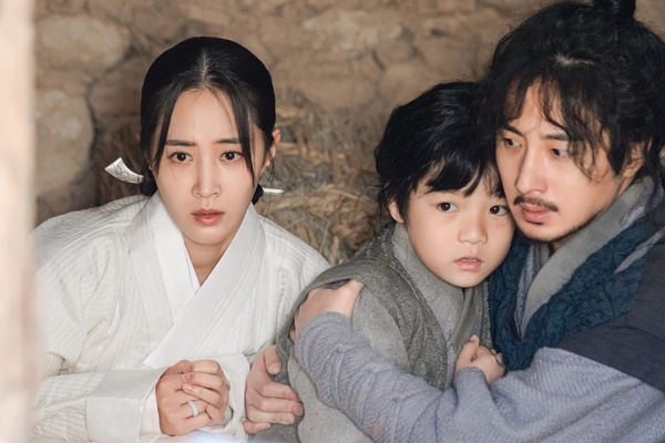 近期開播韓劇評價！《某一天滅亡》被評為低配版《鬼怪》，這部超好看卻被劇名耽誤！
