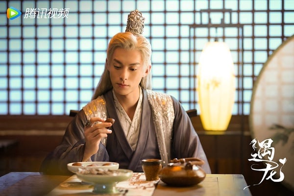 仙俠劇《遇龍》9位古裝男神&女神！祝緒丹美成仙，還隱藏《陳情令》《慶餘年》的演員