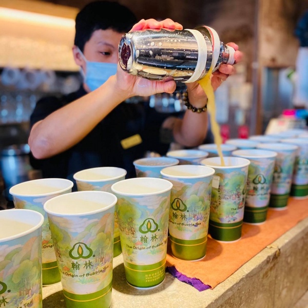 外帶限定!翰林茶館優惠「珍奶買1送1、綠茶第2杯5折」不對姓名不看身分證即享優惠