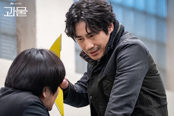 2021百想獲獎必追神劇:《怪物》