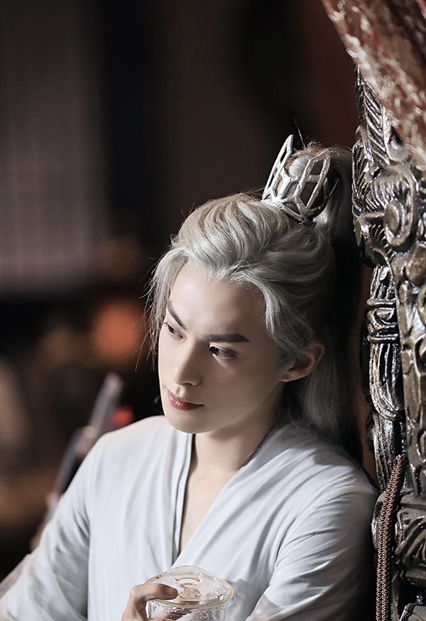 熱播古裝劇「高顏值古裝美男」4：王鶴棣 飾演《遇龍》尉遲龍炎/龍玉池/隆言