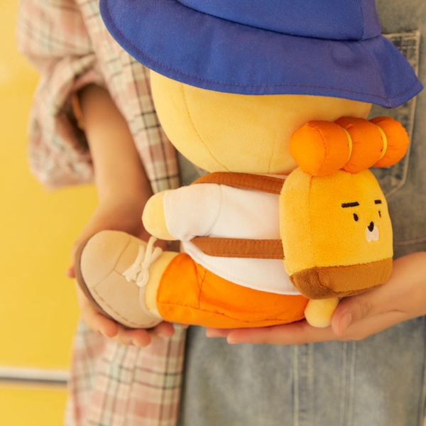 KakaoFriends「萊恩陪你露營系列」全新登場!野餐墊、保冷箱可愛又實用