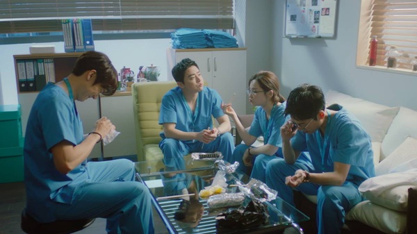 NETFLIX六月推薦片單，宋江、韓素希《無法抗拒的他》，《機智醫生生活》第2季強勢登場