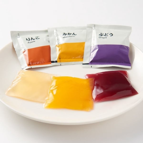 無印良品「色票果凍」新上市！蘋果、葡萄、蜜柑100%果汁果凍清爽Q彈，繽紛包裝超人氣
