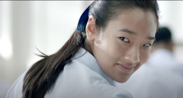 《轉學來的女生》爆紅！2021人氣泰劇推薦，爆笑喜劇《娘娘腔》、BL劇《天生一對》必追