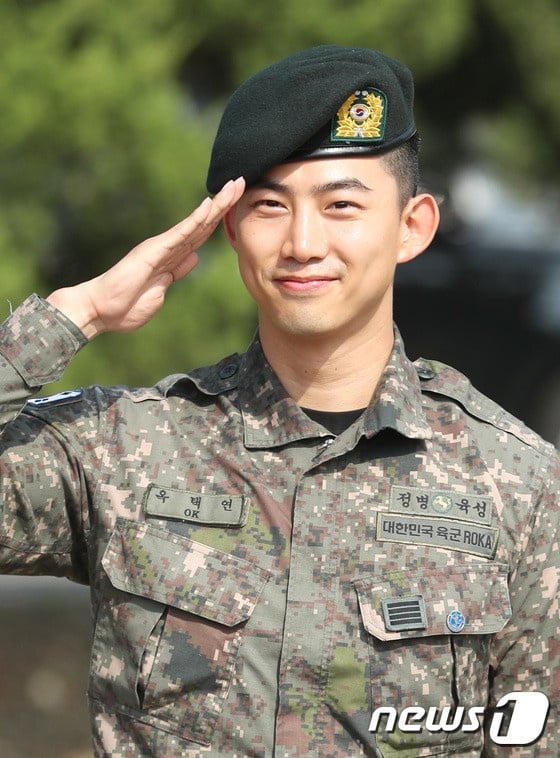 網熱議韓星超帥從軍入伍照！玄彬、玉澤演軍照超Man，李東海軍照非粉絲都在存！