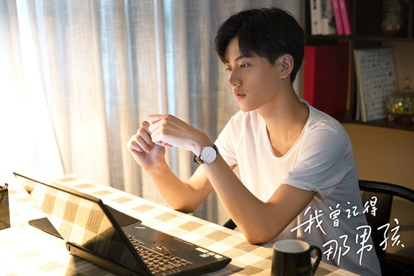 2021青春陸劇9位「校園男神」！胡一天少年感強，《我和我的時光少年》男主男配都超帥