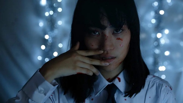 「恐懼才是人類最大的動力」，Netflix《轉學來的女生》10大「人性黑暗面金句」盤點！
