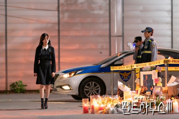 《Penthouse上流戰爭3》首播收視爆高網卻狂罵？秀蓮&amp;吳允熙聯手好傻眼？碩勳羅娜差點初吻被剪光