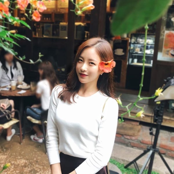《我的室友是九尾狐》張基龍緋聞女友都女神！和李聖經IU太甜惹議，他唯一認愛女友美翻