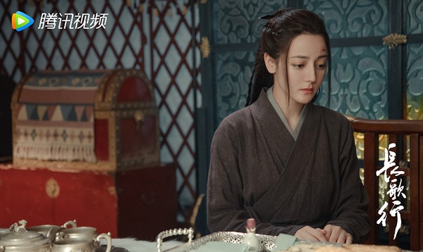 2021上半年「陸劇女星網路熱度榜」TOP 1：迪麗熱巴