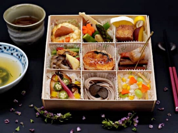 9折吃饗饗、旭集！5間「浮誇系餐盒」外送外帶優惠，在家大啖日本A5和牛、奢華海鮮丼