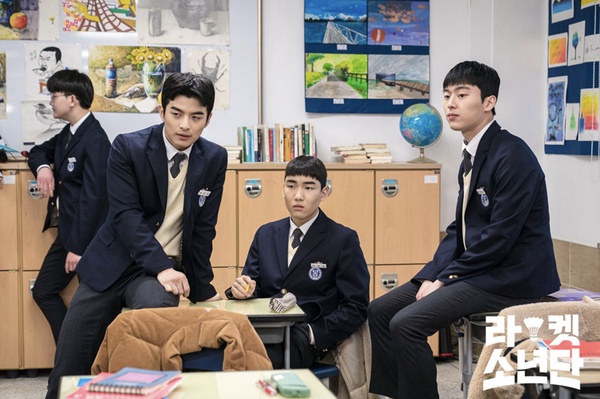 陳峻相、金康勳《羽球少年團》6大看點！《機智牢房》編劇新作，被譽為本季最大黑馬