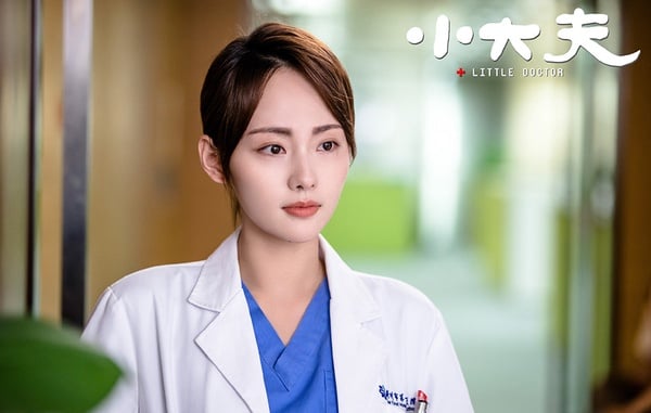 10位演醫生的陸劇女星！楊冪、李沁穿醫師袍美翻，趙麗穎、楊紫都演心理醫生