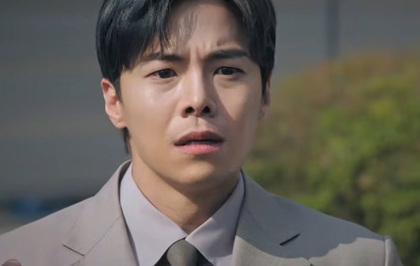 演狗血劇翻身的韓劇演員！不只《上流戰爭3》金素妍，她爆紅成「資源最好」20代女星！