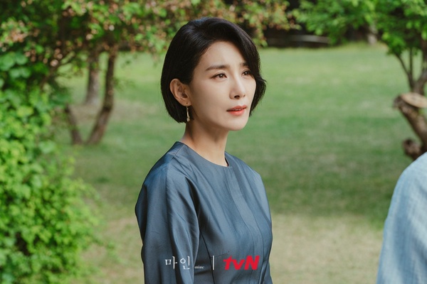 演狗血劇翻身的韓劇演員！不只《上流戰爭3》金素妍，她爆紅成「資源最好」20代女星！