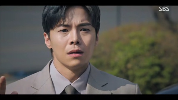 《上流戰爭3》Alex和羅根不是雙胞胎？網分析劇情，第1季就埋Alex伏筆？他幫羅根逃生？