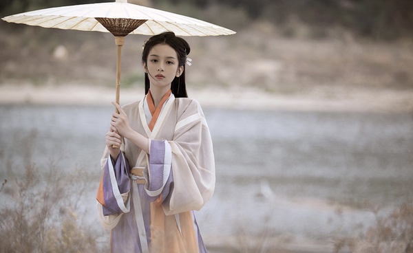 網評2021上半年最美古裝女神TOP 5:周也 飾演《山河令》顧湘