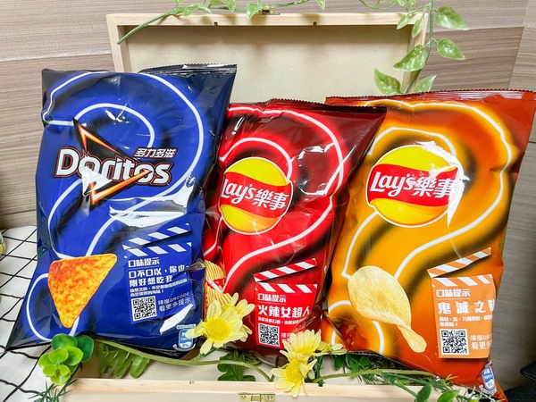全家開賣KAKAO萊恩、屁桃全新改版飲料！全家飲料抽抽樂最高1折，還可加購小小兵購物袋