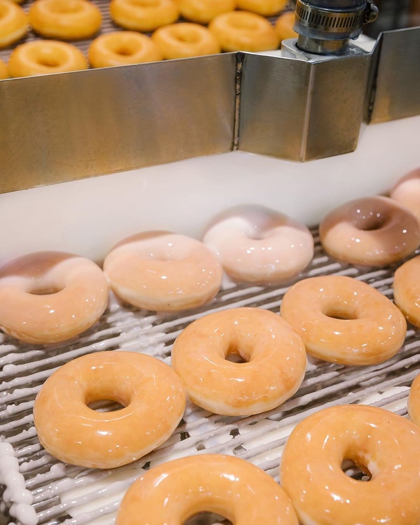甜甜圈買一送一!連鎖甜甜圈品牌優惠「Mister Donut、Krispy Kreme」每顆最低18元