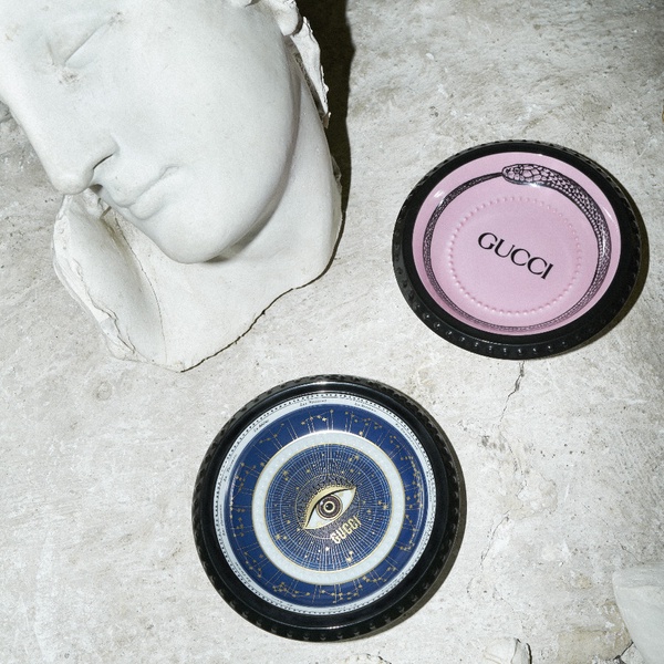 Gucci Décor全新「香氛蠟燭」登場！絕美「復古玻璃罐+繽紛色系」，為家中增添優美氣氛