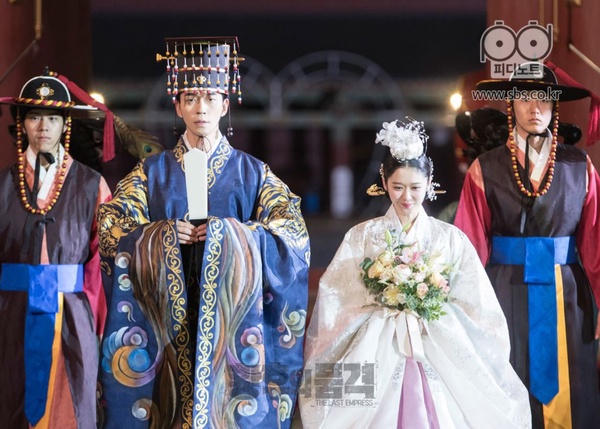 《上流戰爭3》金順玉惹議不是第1次！兄妹結婚、性侵孕婦劇情太瘋，網連署要她滾出業界