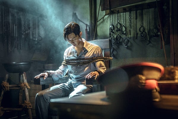 《京城怪物》劇情+角色介紹！Netflix 年末強檔韓劇，韓韶禧&amp;amp;amp;amp;amp;朴敘俊神級組合引期待！