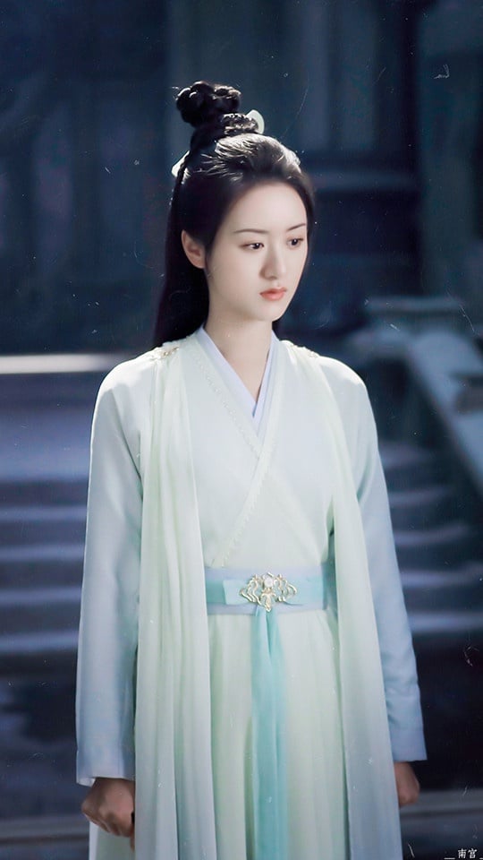 網評最愛的古裝仙俠劇女主TOP 4：袁冰妍 飾演《琉璃》褚璇璣