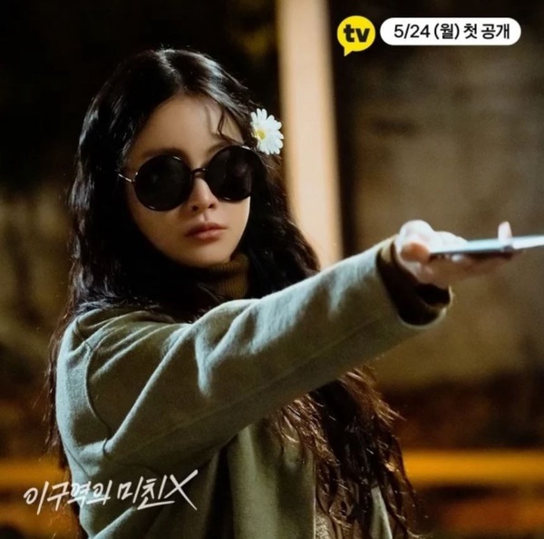 韓網推爆的小眾韓劇！《不瘋不狂不愛你》登韓國Netflix冠軍，這部收視高到韓網嚇一跳