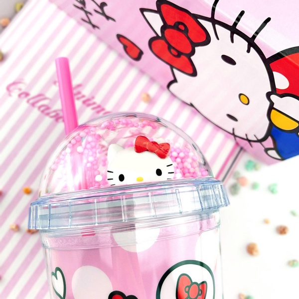 Kitty粉絲搶收!超萌「Hello Kitty水杯」現身