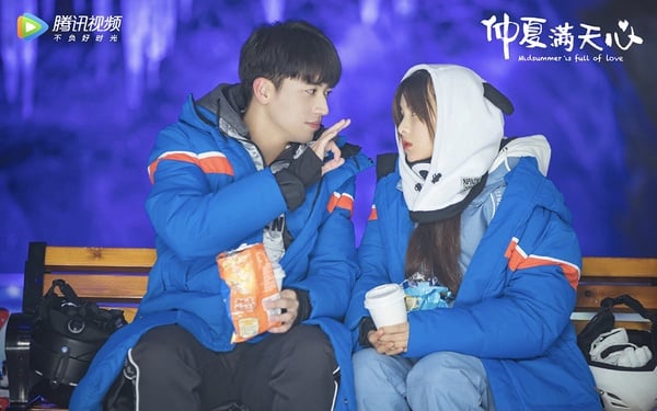 10部「和大明星談戀愛」甜寵陸劇！《變成你的那一天》高糖好評，《仲夏滿天心》也超甜
