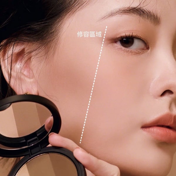 女星遮瑕＆修容技巧教學！眼周遮瑕是上鏡底妝關鍵，3招精準修容不顯髒、肉餅變3D小臉