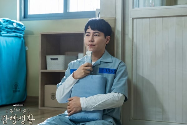 《機智醫生2》政源冬天高甜吻戲揭密！2場吻戲時間點藏巧思？超甜捧臉梗靈感來自這裡？