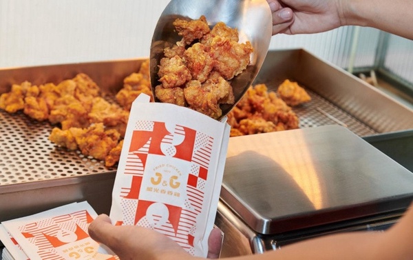 6家連鎖速食優惠懶人包！麥當勞升級大薯送6塊雞塊、肯德基推宅宅餐、繼光香香雞送炸雞