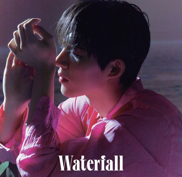 《TIME》時代評選2021韓國最佳歌曲TOP 10！IU、伯賢都上榜，這首觀看次數最快破8千萬