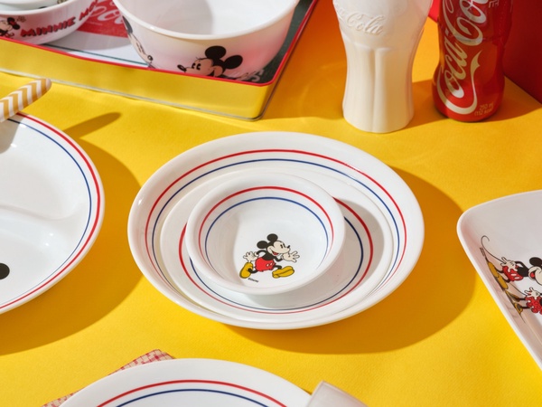 康寧餐具「米奇米妮」系列優惠4折起！