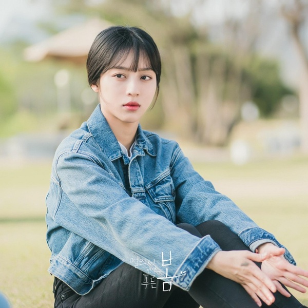 「沒錢的人不只是沒錢,連自由都沒有」《遠看是蔚藍的春天》15句青春現實語錄