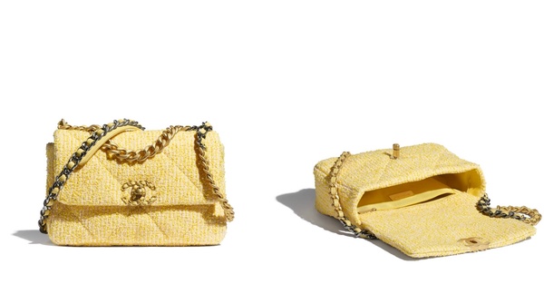 2021 奶油黃包包推薦01:CHARLES & KEITH 金扣馬鞍包,NT. 2,590