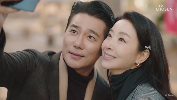 2021上半年有線台韓劇收視TOP10！百想大贏家《怪物》竟沒入榜，tvN作品霸榜前三超狂！
