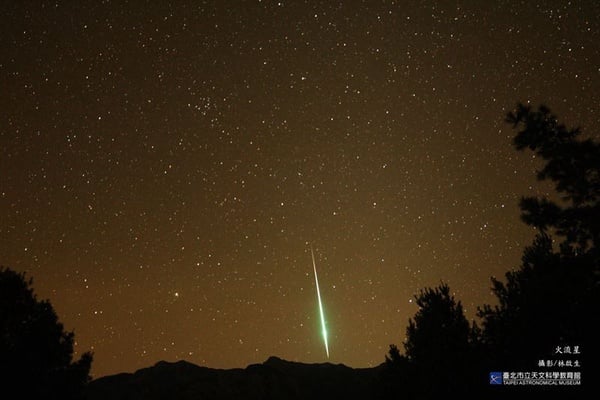 七月「寶瓶座、摩羯座」兩場流星雨即將登場！有機會欣賞到火流星，最佳觀測時間在這天