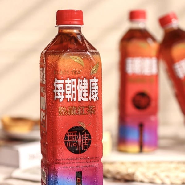 台版午後紅茶「每朝健康熟藏紅茶」全家開賣！全家飲品、啤酒、冰品優惠，送50元購物金