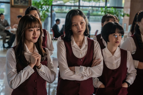 2021上半年人氣韓國電影TOP7！李帝勳《盜墓同盟》爆笑必看、《夢想之地》奪奧斯卡大獎