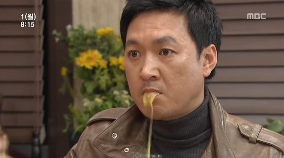 8部狗血劇傳奇名作!《上流戰爭》狗血至尊、「泡菜打臉」來自這裡,而這部收視竟達49%