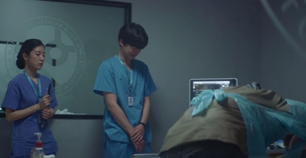 《機智醫生2》第6集劇情解析！網猜莫奈爸可能是羅PD？曹政奭這幕100%複製20歲的自己！
