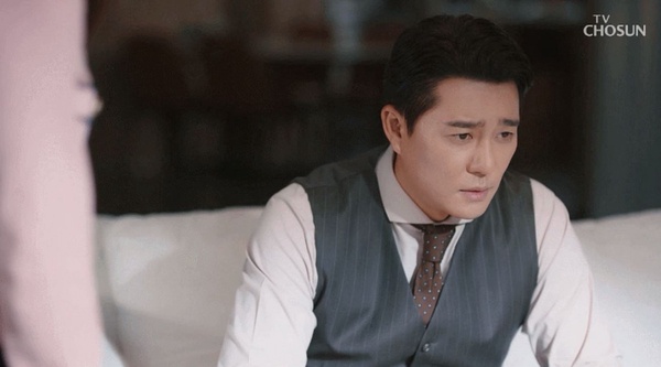 Netflix《婚詞離曲》出軌渣夫經典話術！「我就像未熟成的韓式泡菜，還有成長空間」根本巨嬰！