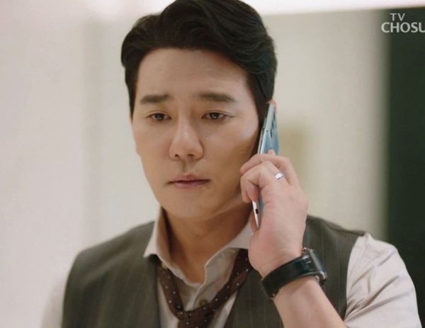 Netflix《婚詞離曲》出軌渣夫經典話術！「我就像未熟成的韓式泡菜，還有成長空間」根本巨嬰！