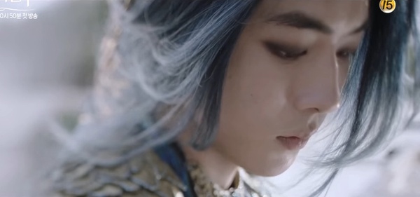 評價兩極的男星古裝造型！朴敘俊《花郎》真的怪，李準基這部打敗《步步》成網友最難忘